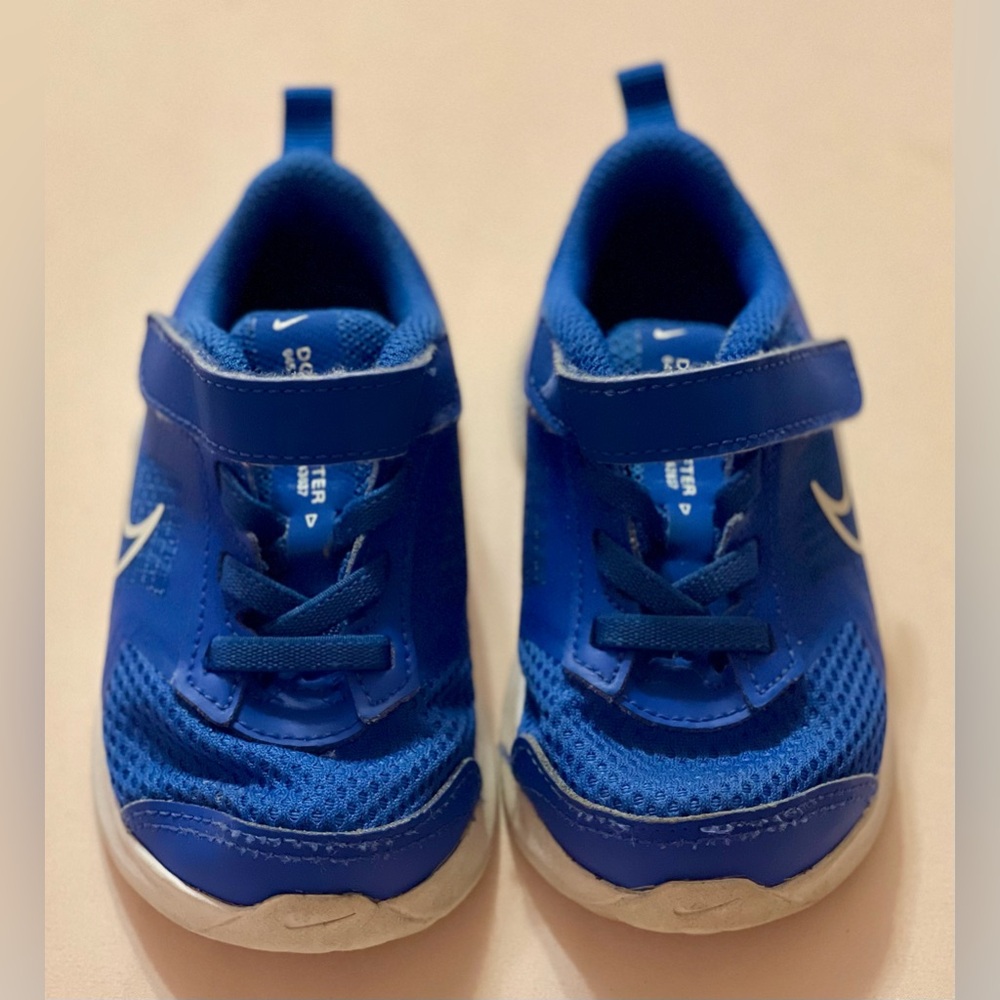 Nike Blue Velcro Sneakers with Mesh Design
